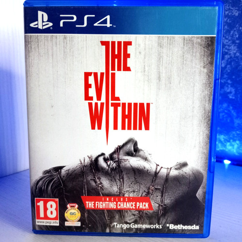 Ps4 the evil within - -,